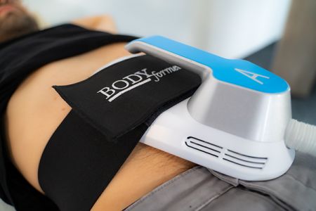 BODYformer - intensives Training mit EMS in Ihrer speedSUN Beautylounge!
